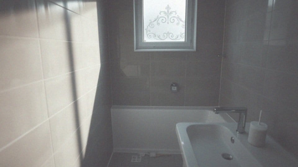 Jakie były okoliczności śmierci Bobbi Kristiny Brown?