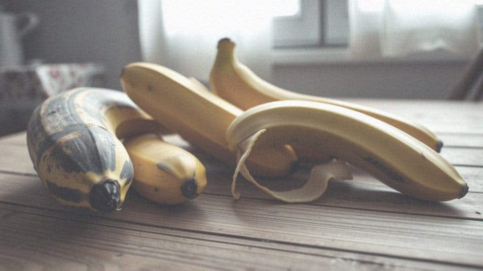 Kiedy banan jest zepsuty? Oznaki i wskazówki do oceny świeżości